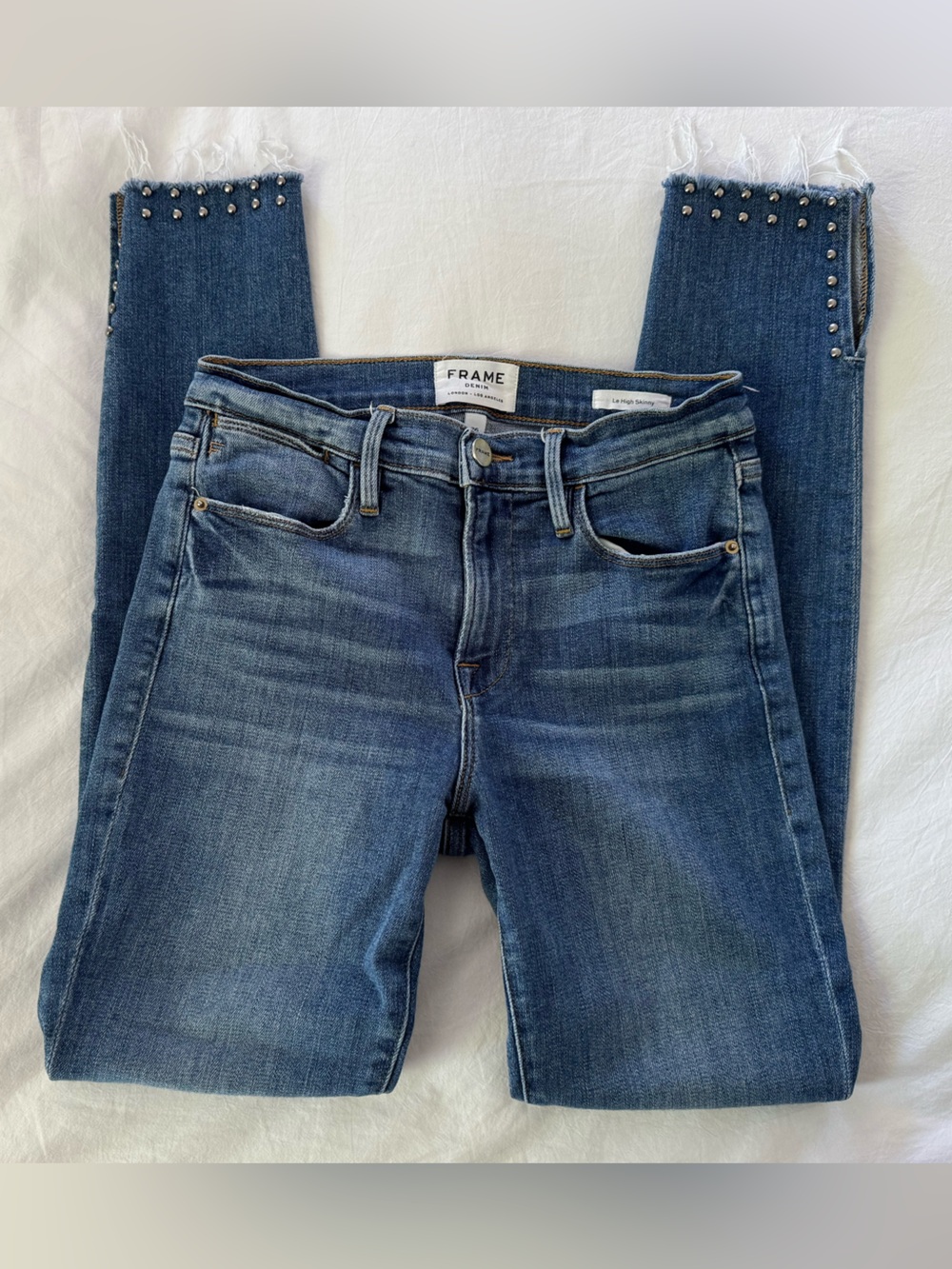 Frame Le High Skinny w Leg Detail